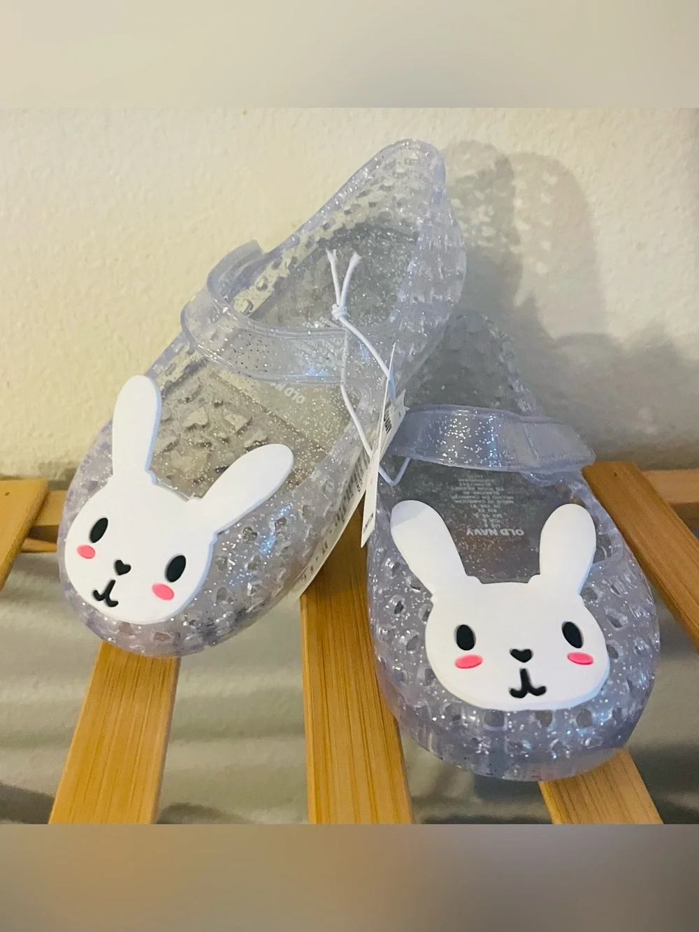 NEW…Girls Clear Jelly Mary Jane Shoes with Bunny Accent